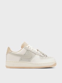Кросівки жіночі Nike WMNS AIR FORCE 1 07 молочні HV1813-001 изображение 2