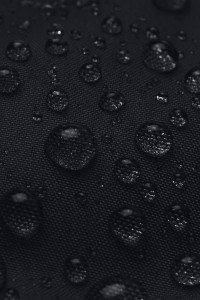 Жилетка чоловіча Under Armour UA STRM INS RUN VEST чорна 1380870-001 изображение 6