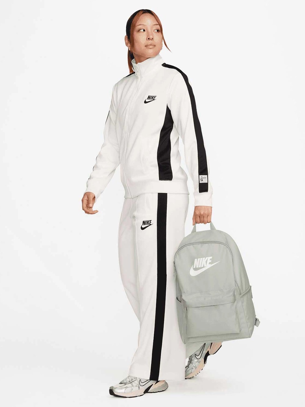 Рюкзак  Nike NK HERITAGE BKPK зелений DC4244-370 изображение 8