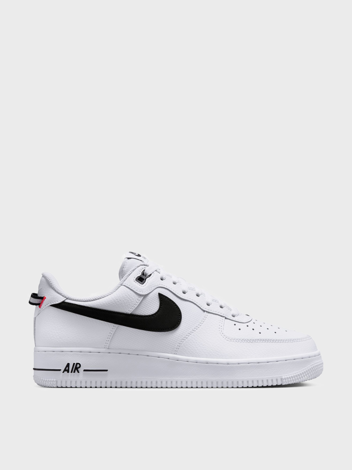 Кроссовки мужские Nike NIKE AIR FORCE 1 07 LV8 белые HV9509-100 изображение 2