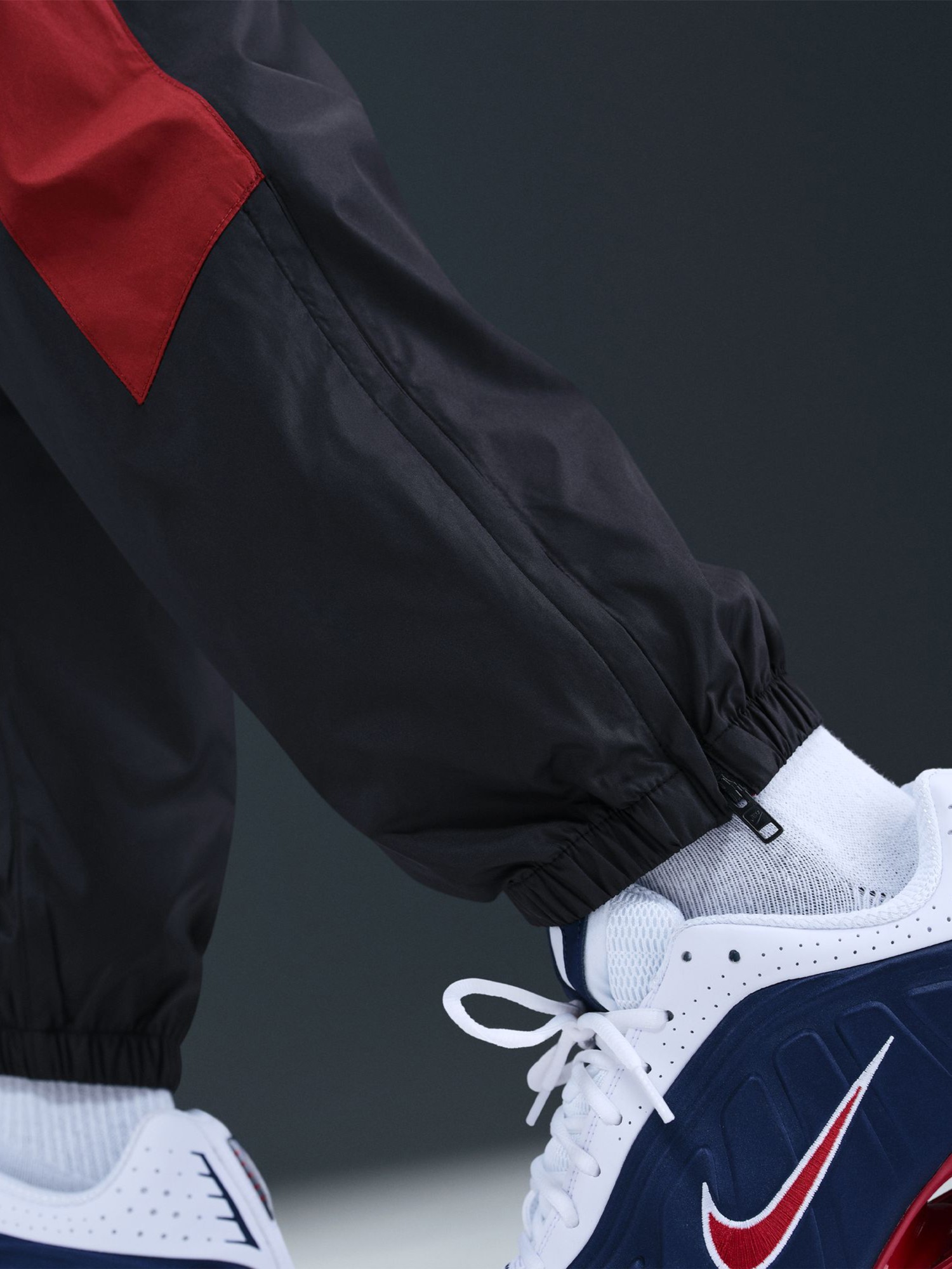 Брюки мужские Nike M NK WR LND PANT 26 черные HV8371-013 изображение 5