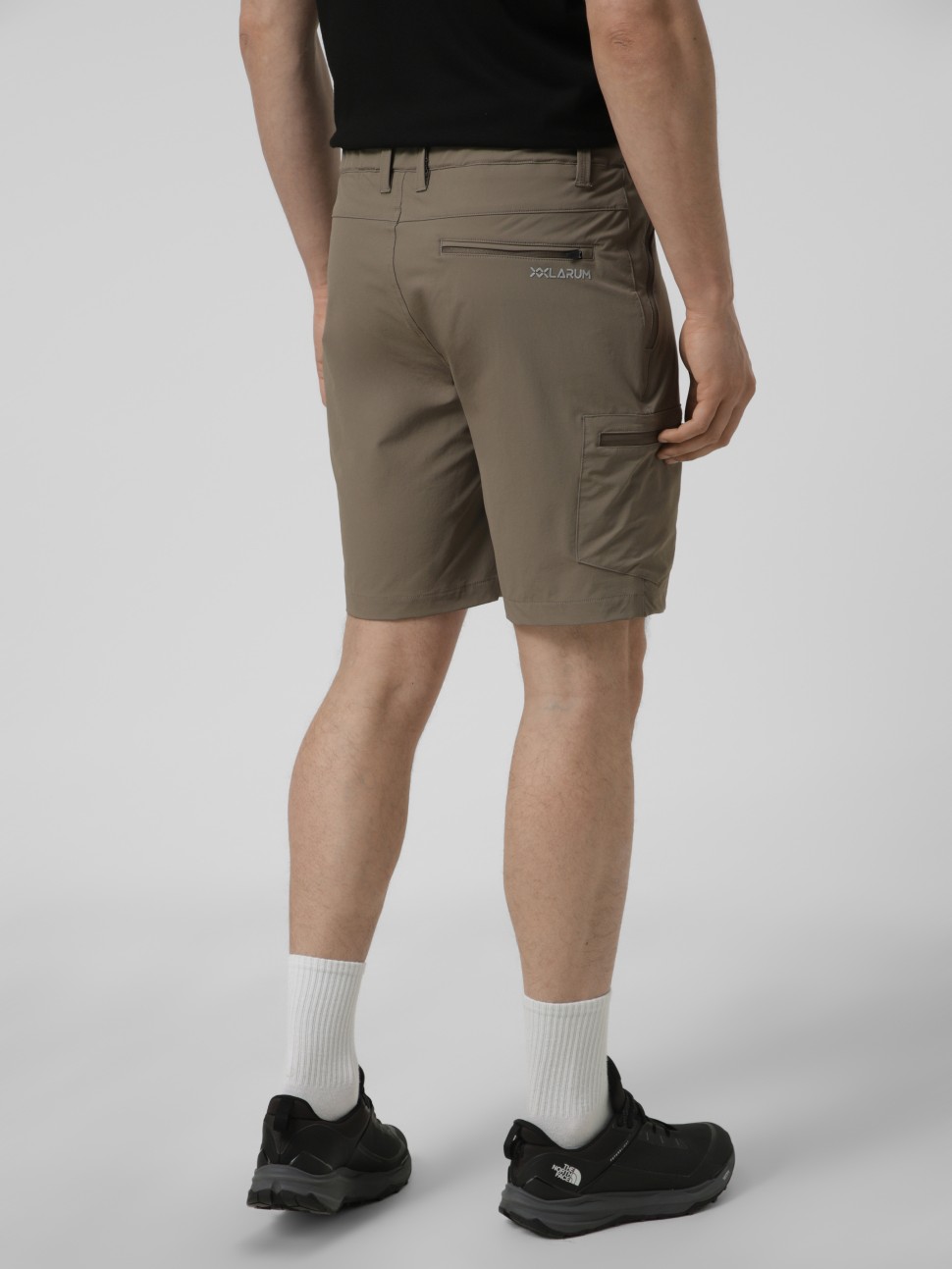 Шорты мужские Larum Chen коричневые 432501-200 — фото 3 — Sport City Шорты мужские Larum Chen коричневые 432501-200 — фото 3