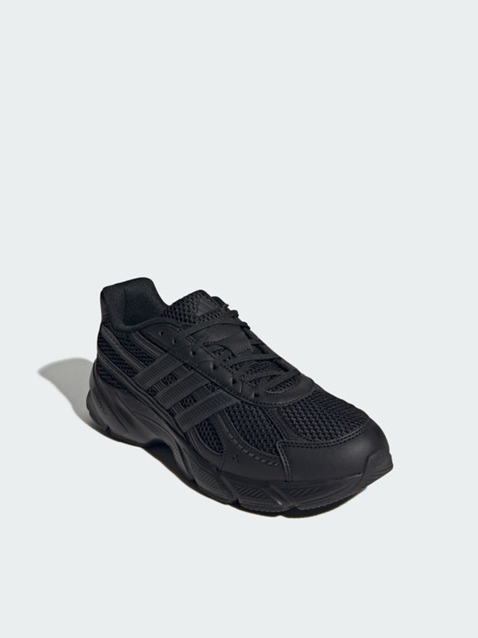 Кросівки чоловічі Adidas TECHNOCHAOS 2000 чорні KI4228 — фото 3 — Sport City Кросівки чоловічі Adidas TECHNOCHAOS 2000 чорні KI4228 — фото 3