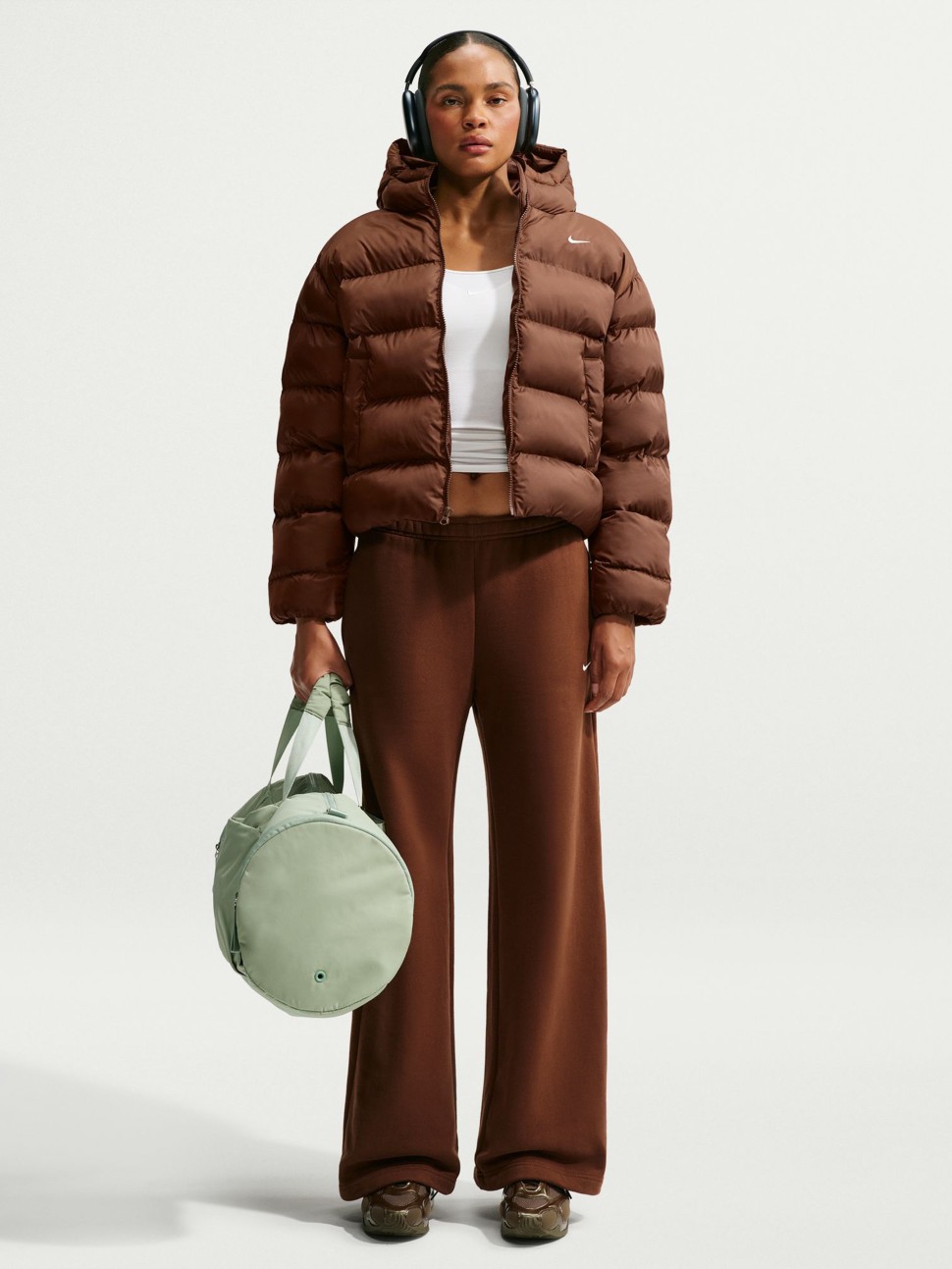 Women's jacket Nike W NK TF SYN CLSSC JKT brown IF5931-259 — photo 2