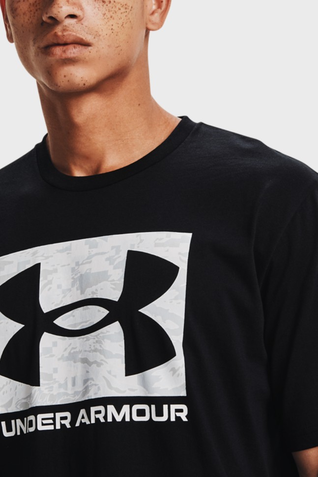 Футболка мужская Under Armour UA ABC CAMO BOXED LOGO SS черная 1361673-001 изображение 4