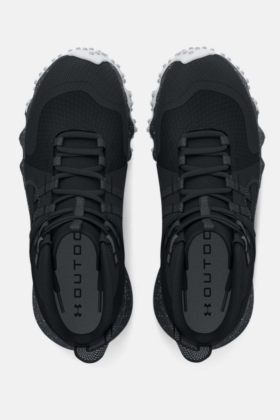 Черевики чоловічі Under Armour UA Charged Maven Trek чорні 3026370-002 — фото 4