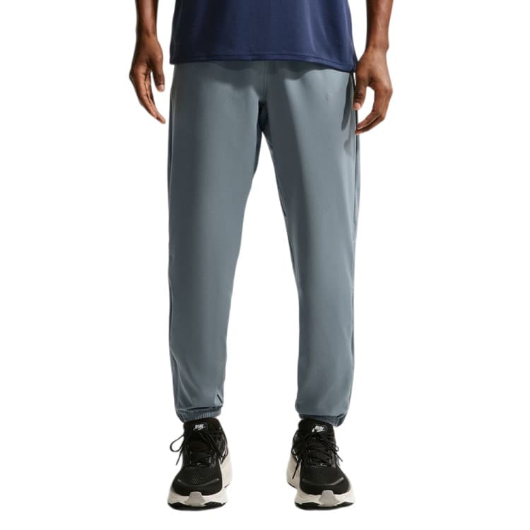 Брюки мужские Nike M NK DF MILER WOVEN PANT серые IF2062-084 — Sport City Брюки мужские Nike M NK DF MILER WOVEN PANT серые IF2062-084